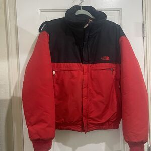 North Face red black puffer jacket vintage Size Medium